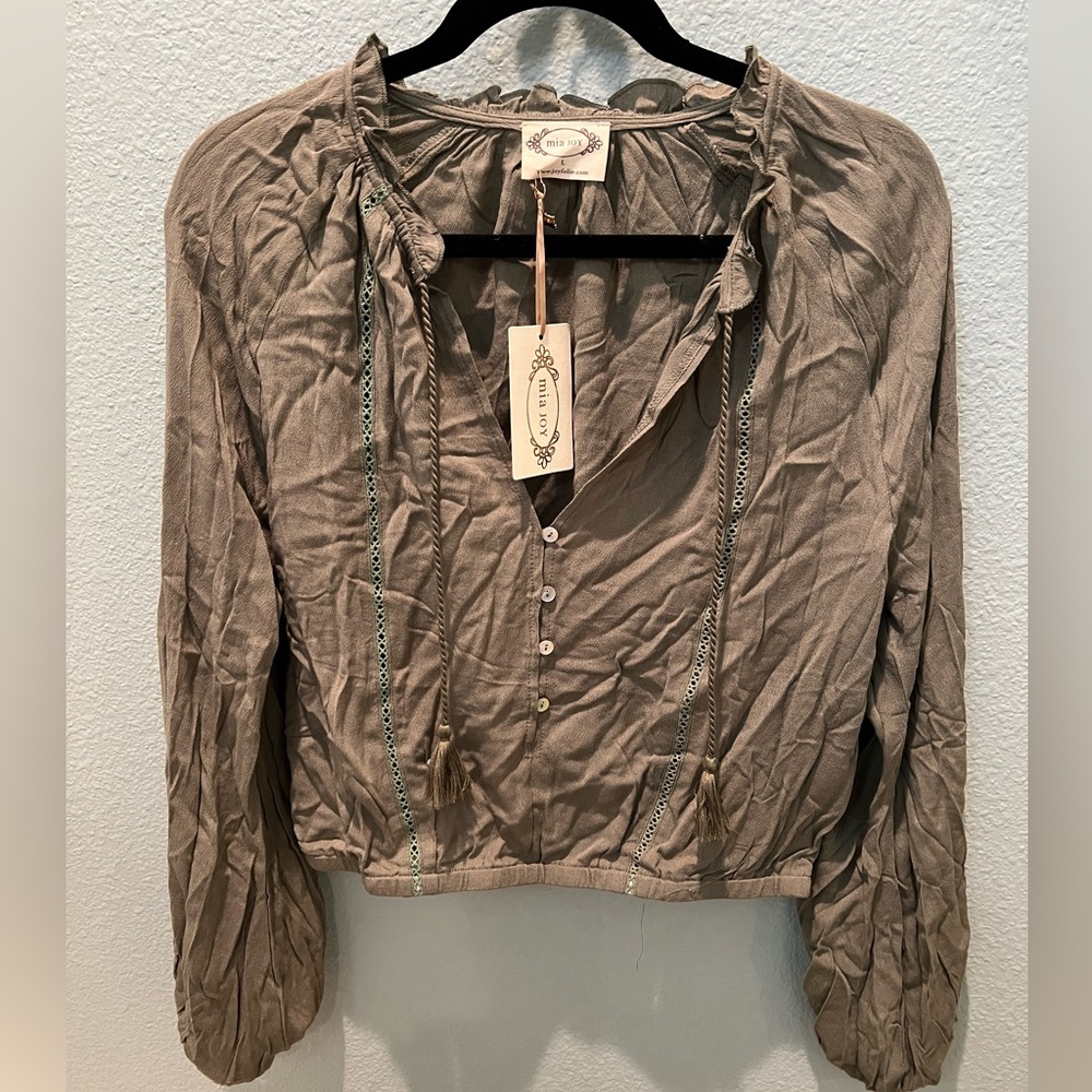 Joyfolie Julia Top Sage Large NWT